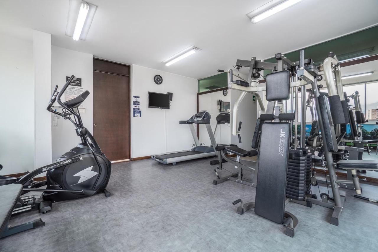 Apartamentos Poblado Alejandria By Housy Host Medellin Ngoại thất bức ảnh