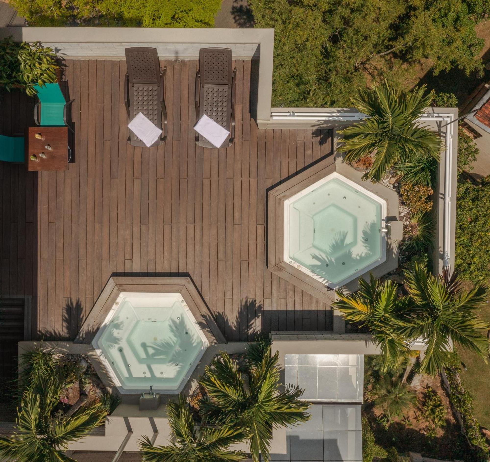 Apartamentos Poblado Alejandria By Housy Host Medellin Ngoại thất bức ảnh