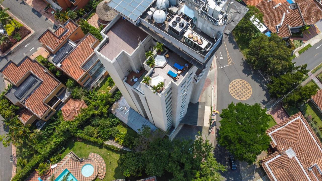 Apartamentos Poblado Alejandria By Housy Host Medellin Ngoại thất bức ảnh